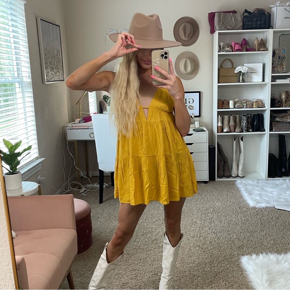 Forever 21 Yellow Tiered Babydoll Summer Mini Dress Plunging Neckline